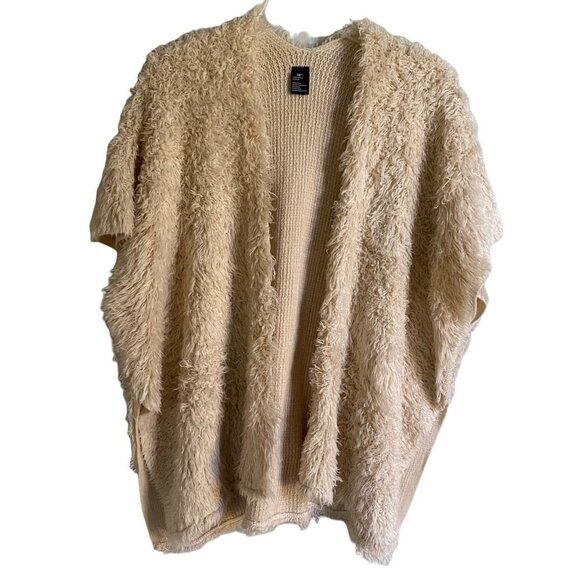 D&Y Open Front Sleeveless Sweater Vest Soft and Shaggy - Picture 1 of 8